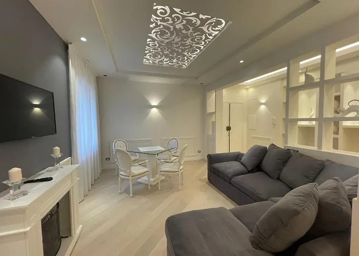 Minori Palace De Luxe Apartment